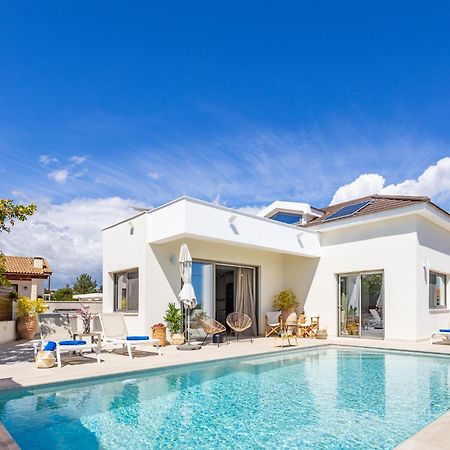 Villa Pacy Agios Theodoros Exterior foto